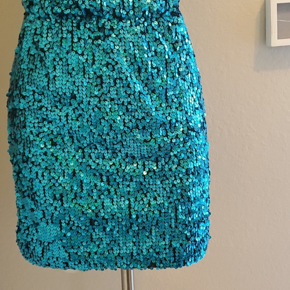 👗MINI SNAP DRESS 👗 - Picture 7 of 8